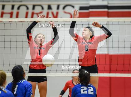 Thumbnail 1 in Frost vs. Bremond (UIL Division 2 Area Playoff) photogallery.