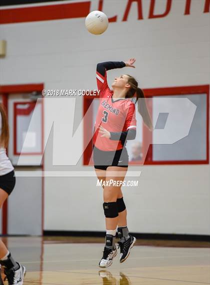 Thumbnail 1 in Frost vs. Bremond (UIL Division 2 Area Playoff) photogallery.