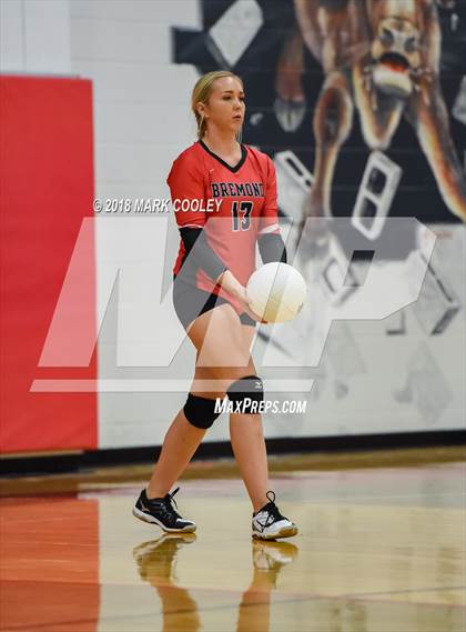 Thumbnail 1 in Frost vs. Bremond (UIL Division 2 Area Playoff) photogallery.