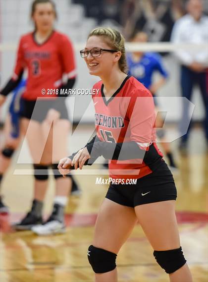 Thumbnail 2 in Frost vs. Bremond (UIL Division 2 Area Playoff) photogallery.
