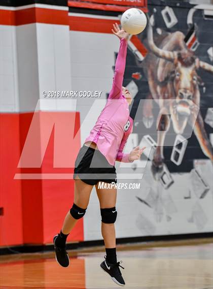 Thumbnail 1 in Frost vs. Bremond (UIL Division 2 Area Playoff) photogallery.