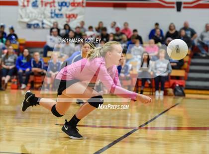 Thumbnail 1 in Frost vs. Bremond (UIL Division 2 Area Playoff) photogallery.