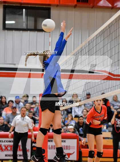 Thumbnail 2 in Frost vs. Bremond (UIL Division 2 Area Playoff) photogallery.