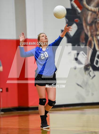 Thumbnail 3 in Frost vs. Bremond (UIL Division 2 Area Playoff) photogallery.