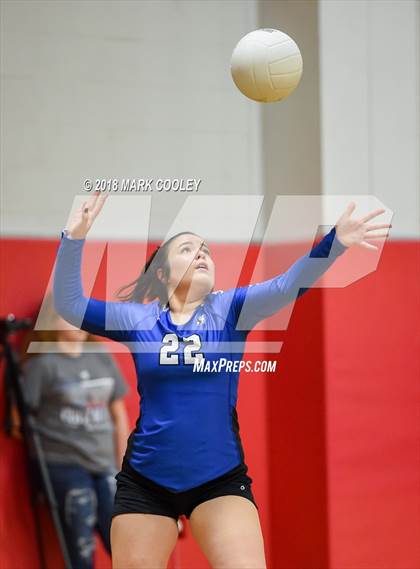 Thumbnail 3 in Frost vs. Bremond (UIL Division 2 Area Playoff) photogallery.