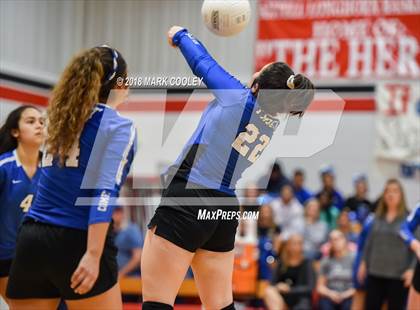 Thumbnail 3 in Frost vs. Bremond (UIL Division 2 Area Playoff) photogallery.