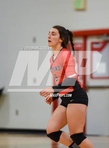 Thumbnail 2 in Frost vs. Bremond (UIL Division 2 Area Playoff) photogallery.