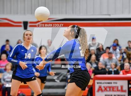 Thumbnail 2 in Frost vs. Bremond (UIL Division 2 Area Playoff) photogallery.