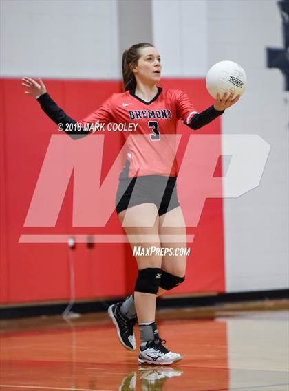 Thumbnail 3 in Frost vs. Bremond (UIL Division 2 Area Playoff) photogallery.