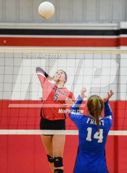 Thumbnail 3 in Frost vs. Bremond (UIL Division 2 Area Playoff) photogallery.