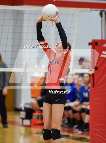Thumbnail 1 in Frost vs. Bremond (UIL Division 2 Area Playoff) photogallery.