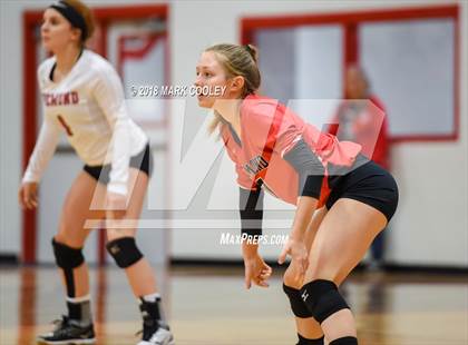 Thumbnail 2 in Frost vs. Bremond (UIL Division 2 Area Playoff) photogallery.