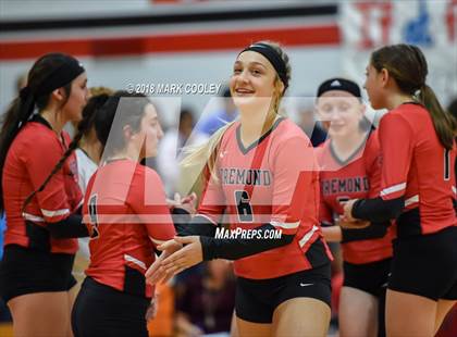 Thumbnail 1 in Frost vs. Bremond (UIL Division 2 Area Playoff) photogallery.