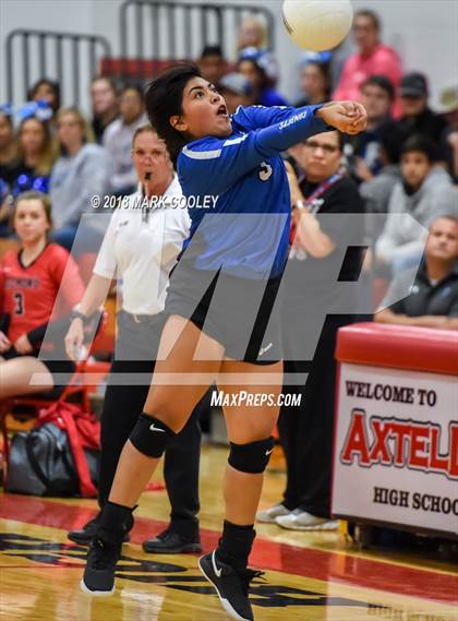 Thumbnail 3 in Frost vs. Bremond (UIL Division 2 Area Playoff) photogallery.
