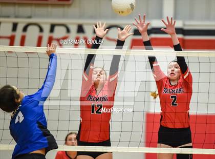 Thumbnail 3 in Frost vs. Bremond (UIL Division 2 Area Playoff) photogallery.