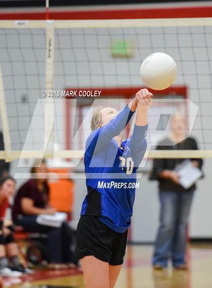 Thumbnail 1 in Frost vs. Bremond (UIL Division 2 Area Playoff) photogallery.