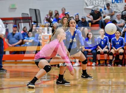 Thumbnail 1 in Frost vs. Bremond (UIL Division 2 Area Playoff) photogallery.