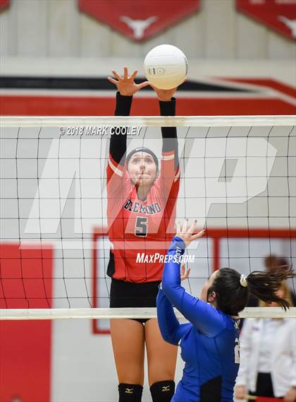 Thumbnail 3 in Frost vs. Bremond (UIL Division 2 Area Playoff) photogallery.