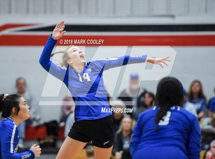 Thumbnail 2 in Frost vs. Bremond (UIL Division 2 Area Playoff) photogallery.