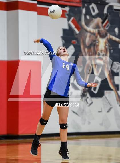 Thumbnail 3 in Frost vs. Bremond (UIL Division 2 Area Playoff) photogallery.