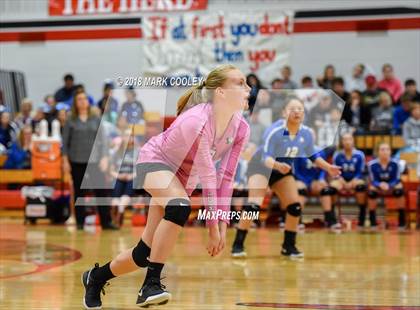 Thumbnail 1 in Frost vs. Bremond (UIL Division 2 Area Playoff) photogallery.