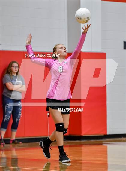 Thumbnail 3 in Frost vs. Bremond (UIL Division 2 Area Playoff) photogallery.