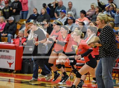 Thumbnail 1 in Frost vs. Bremond (UIL Division 2 Area Playoff) photogallery.