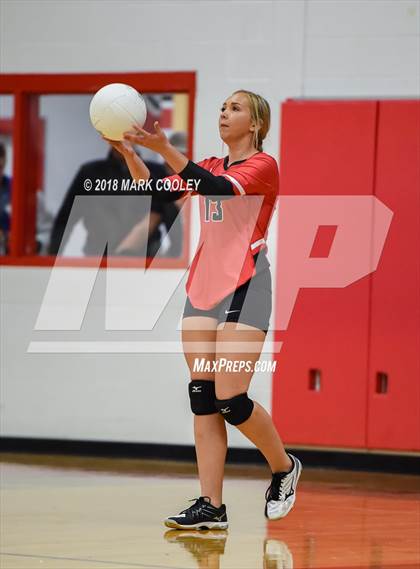 Thumbnail 2 in Frost vs. Bremond (UIL Division 2 Area Playoff) photogallery.