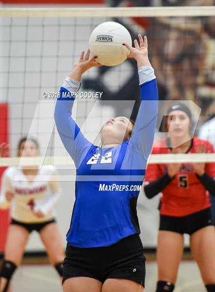 Thumbnail 2 in Frost vs. Bremond (UIL Division 2 Area Playoff) photogallery.