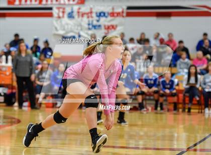 Thumbnail 2 in Frost vs. Bremond (UIL Division 2 Area Playoff) photogallery.