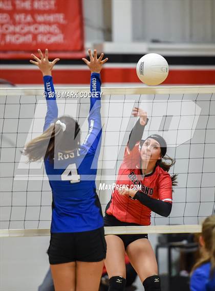 Thumbnail 3 in Frost vs. Bremond (UIL Division 2 Area Playoff) photogallery.