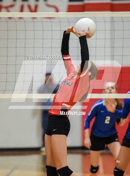 Thumbnail 1 in Frost vs. Bremond (UIL Division 2 Area Playoff) photogallery.
