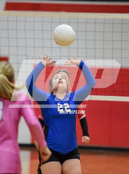 Thumbnail 2 in Frost vs. Bremond (UIL Division 2 Area Playoff) photogallery.