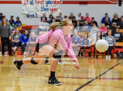 Thumbnail 3 in Frost vs. Bremond (UIL Division 2 Area Playoff) photogallery.