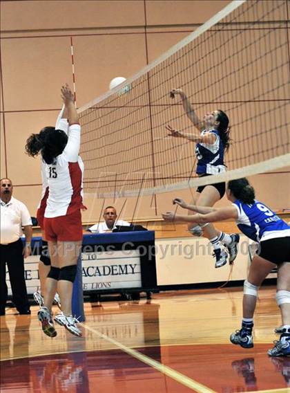 Thumbnail 1 in Lake Worth Christian vs Kings photogallery.