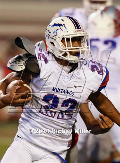 Thumbnail 3 in Midland Christian vs. Highland photogallery.