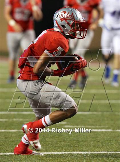Thumbnail 1 in Midland Christian vs. Highland photogallery.