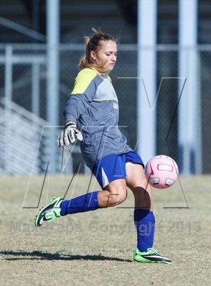 Thumbnail 1 in Basic @ Foothill photogallery.
