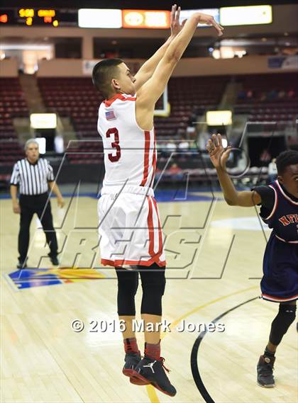 Thumbnail 1 in NFL Yet Academy vs. Bisbee (AIA D5 Semifinal) photogallery.