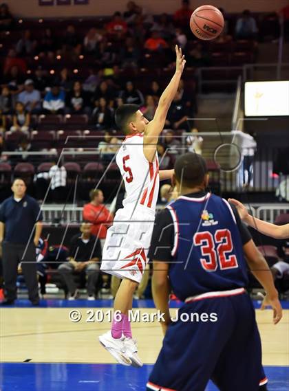 Thumbnail 2 in NFL Yet Academy vs. Bisbee (AIA D5 Semifinal) photogallery.