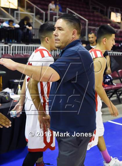 Thumbnail 2 in NFL Yet Academy vs. Bisbee (AIA D5 Semifinal) photogallery.