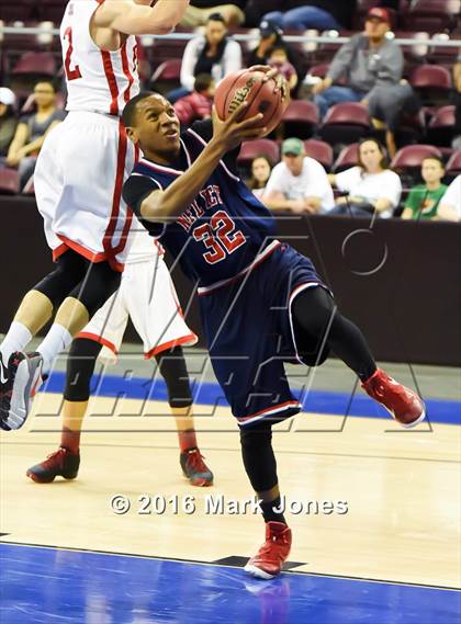Thumbnail 3 in NFL Yet Academy vs. Bisbee (AIA D5 Semifinal) photogallery.
