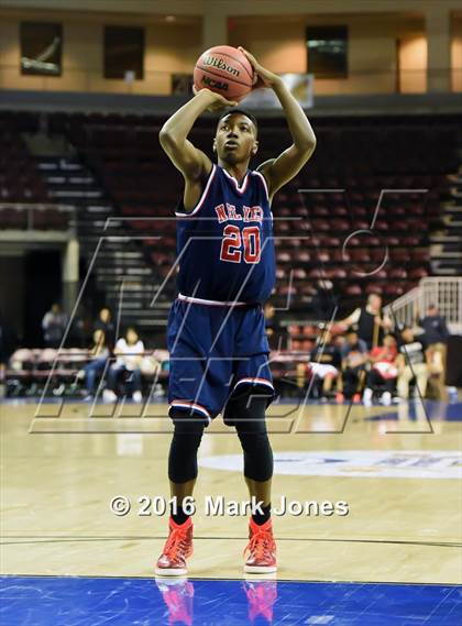Thumbnail 2 in NFL Yet Academy vs. Bisbee (AIA D5 Semifinal) photogallery.