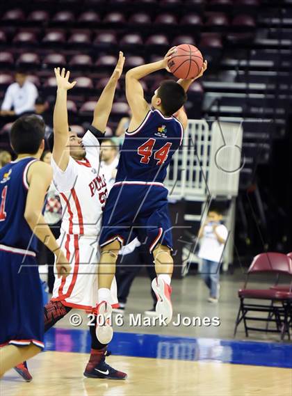 Thumbnail 1 in NFL Yet Academy vs. Bisbee (AIA D5 Semifinal) photogallery.
