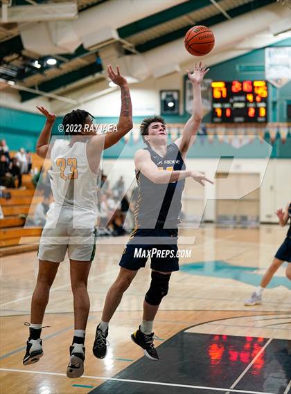 Thumbnail 2 in Oak Ridge vs. Vanden (Simply Basketball Showcase) photogallery.