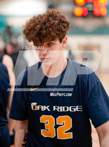 Thumbnail 2 in Oak Ridge vs. Vanden (Simply Basketball Showcase) photogallery.