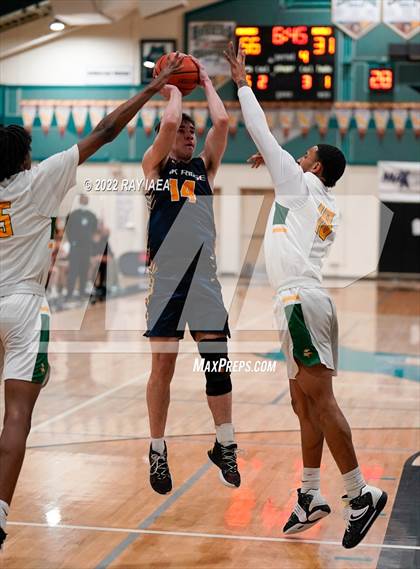 Thumbnail 1 in Oak Ridge vs. Vanden (Simply Basketball Showcase) photogallery.