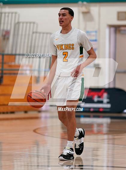 Thumbnail 3 in Oak Ridge vs. Vanden (Simply Basketball Showcase) photogallery.