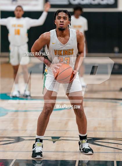 Thumbnail 3 in Oak Ridge vs. Vanden (Simply Basketball Showcase) photogallery.