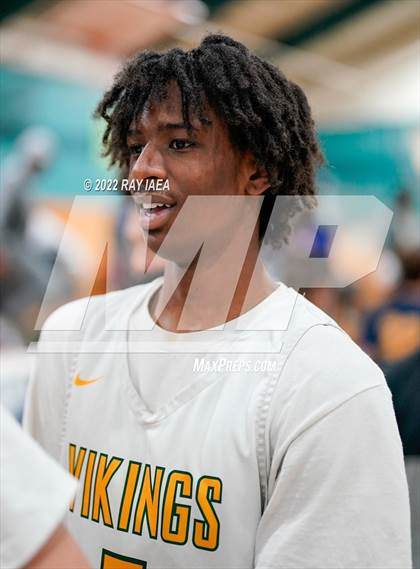 Thumbnail 1 in Oak Ridge vs. Vanden (Simply Basketball Showcase) photogallery.